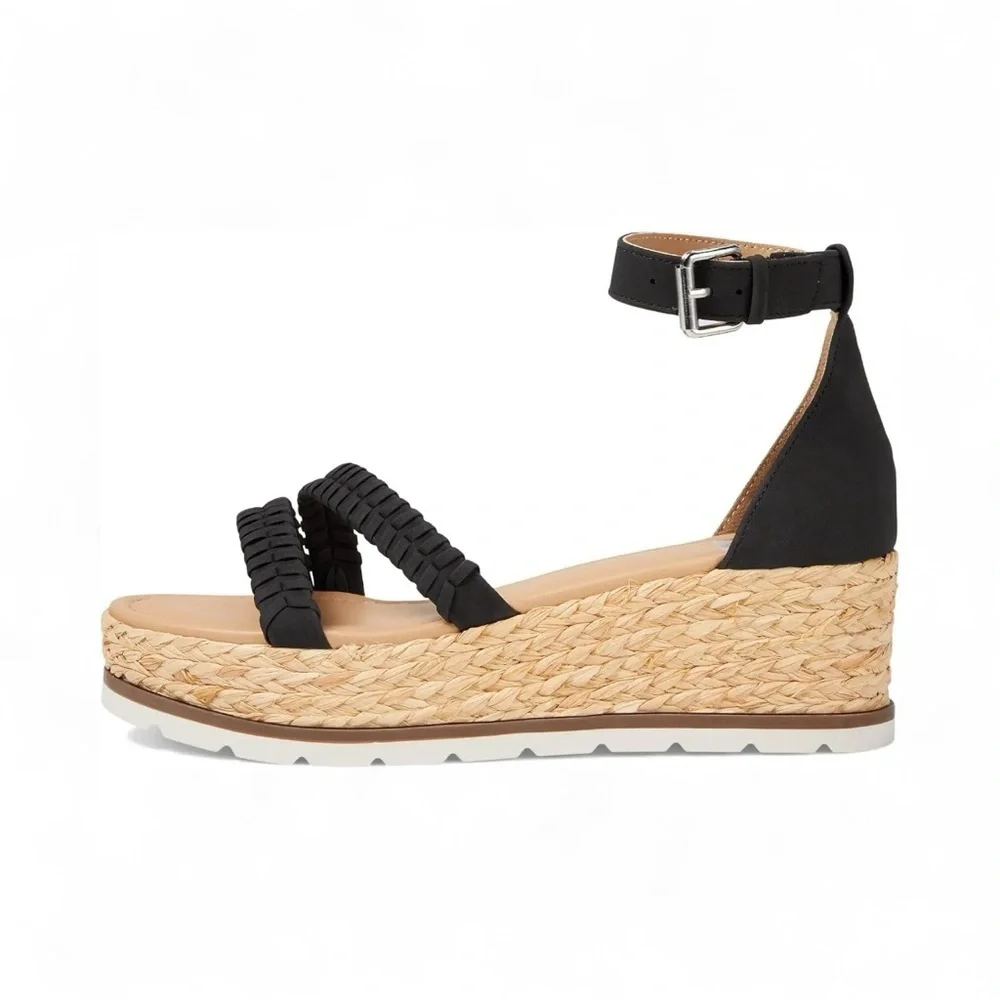 DV by Dolce Vita style biddy